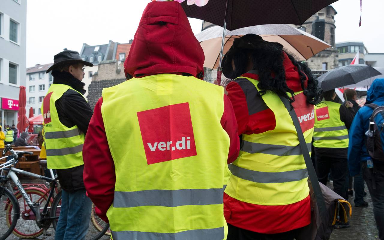 ver.di Verdi Gewerkschaft Streik Streiken Arbeitskampf