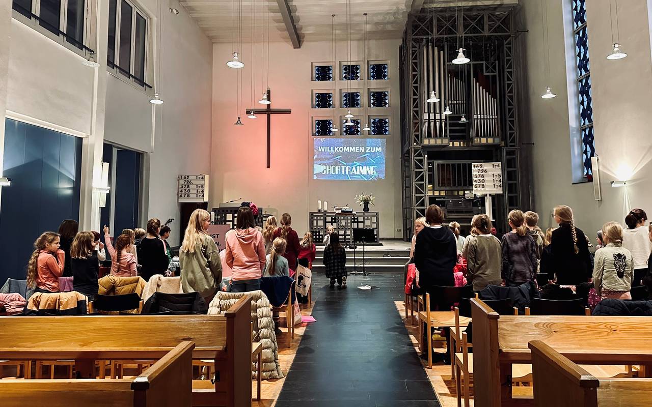Die Musical Kids Rheinhausen bei ihrer Probe