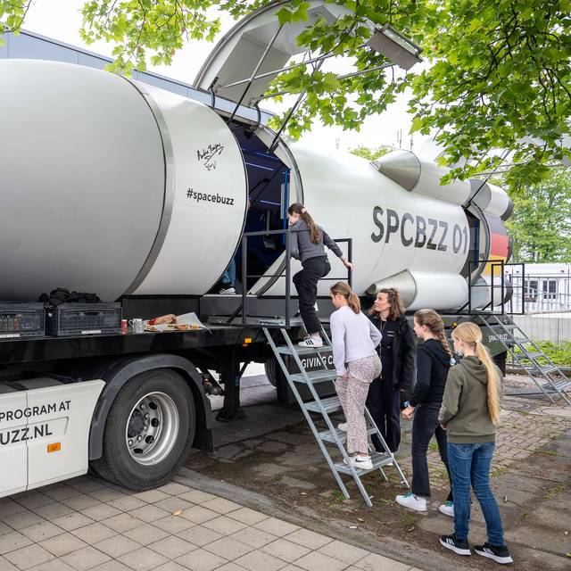 Spacebuzz