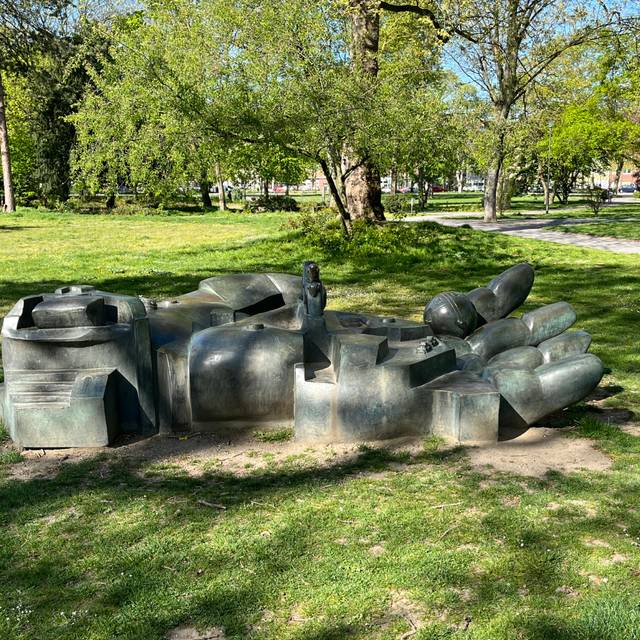 Skulptur "Egypt" im Duisburger Kantpark gestohlen