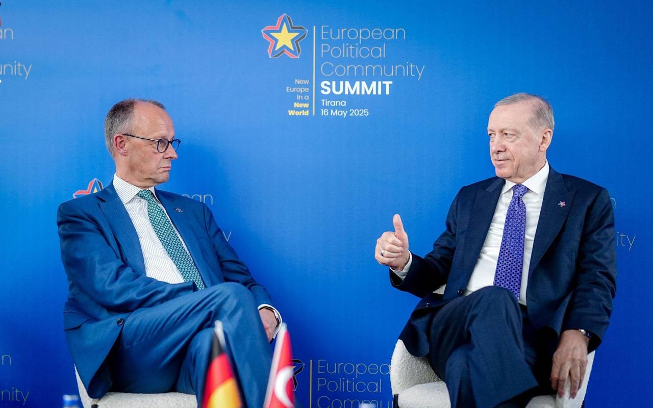 Gipfeltreffen der Europäischen Politischen Gemeinschaft