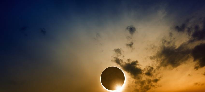 Partielle Sonnenfinsternis in Duisburg