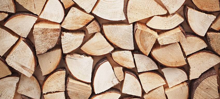 Kaminholz: hoher Bedarf, wenig Material