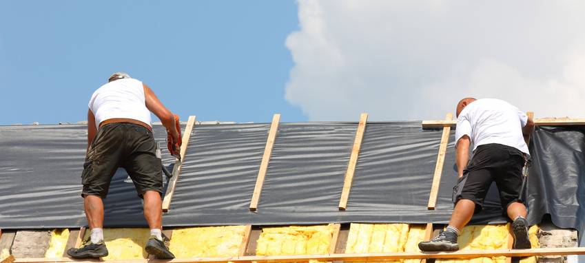 Höherer Mindestlohn für Dachdecker in Duisburg