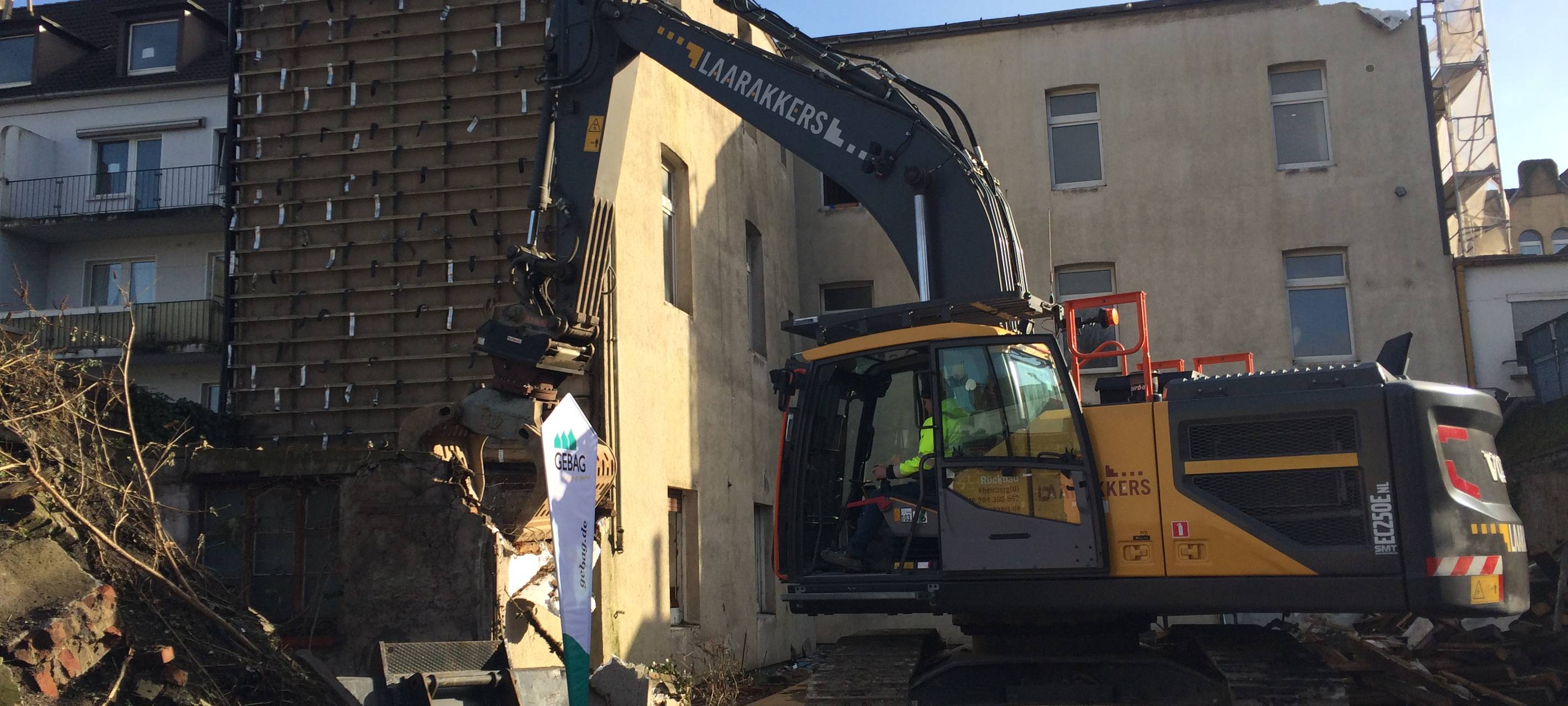Problemimmobilien: Erster Abriss gestartet