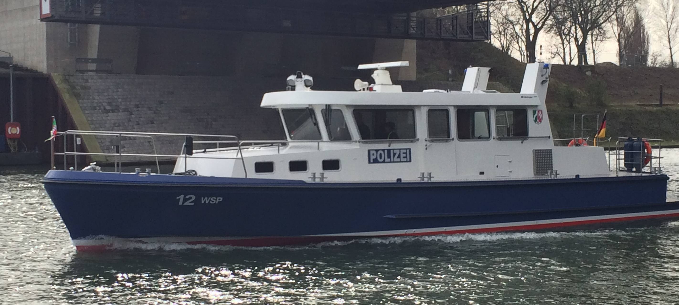 Verpuffung auf havariertem Schiff bei HKM