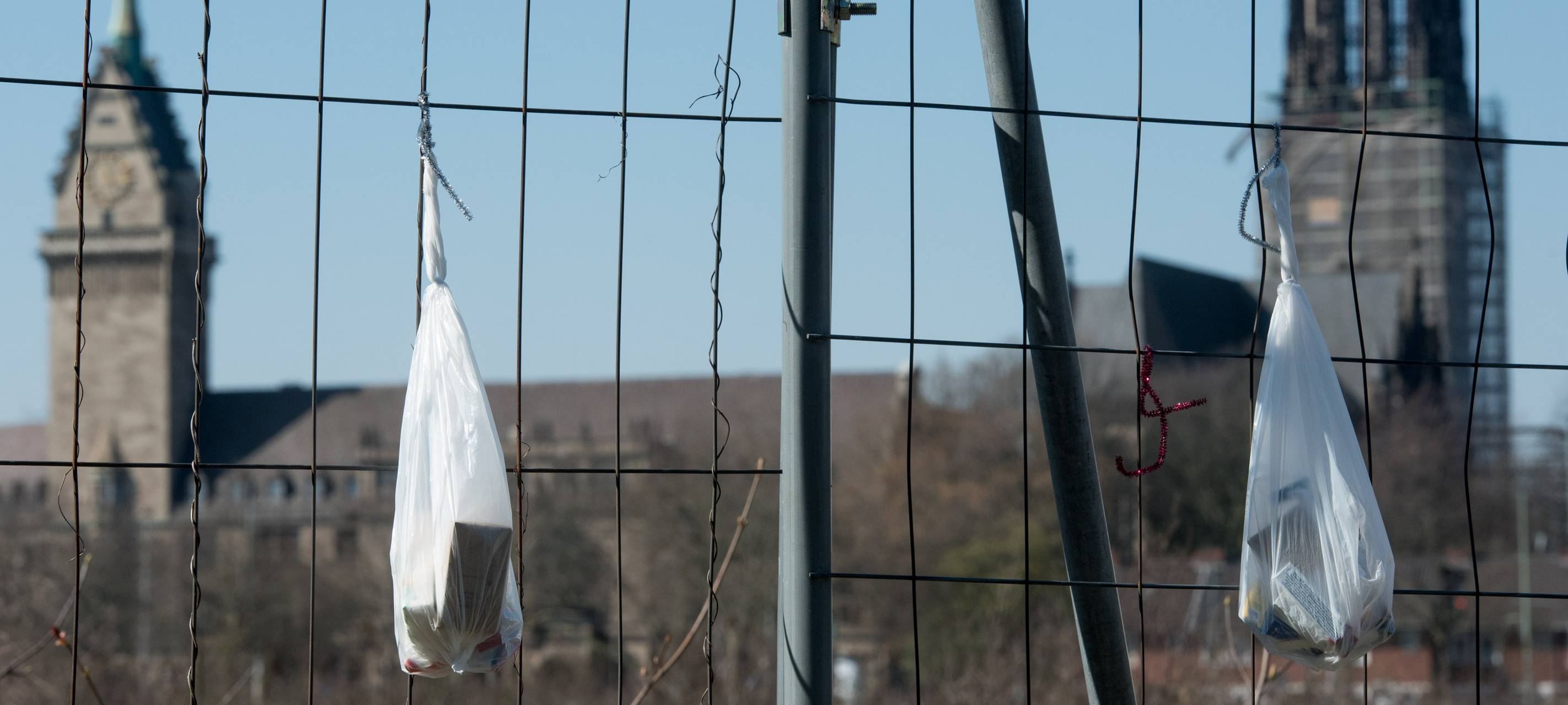 Gabenzäune für Obdachlose