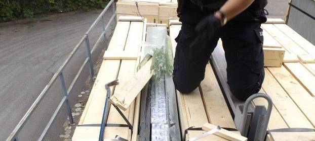 Ruhrort: Zoll schnappt Zigarettenschmuggler