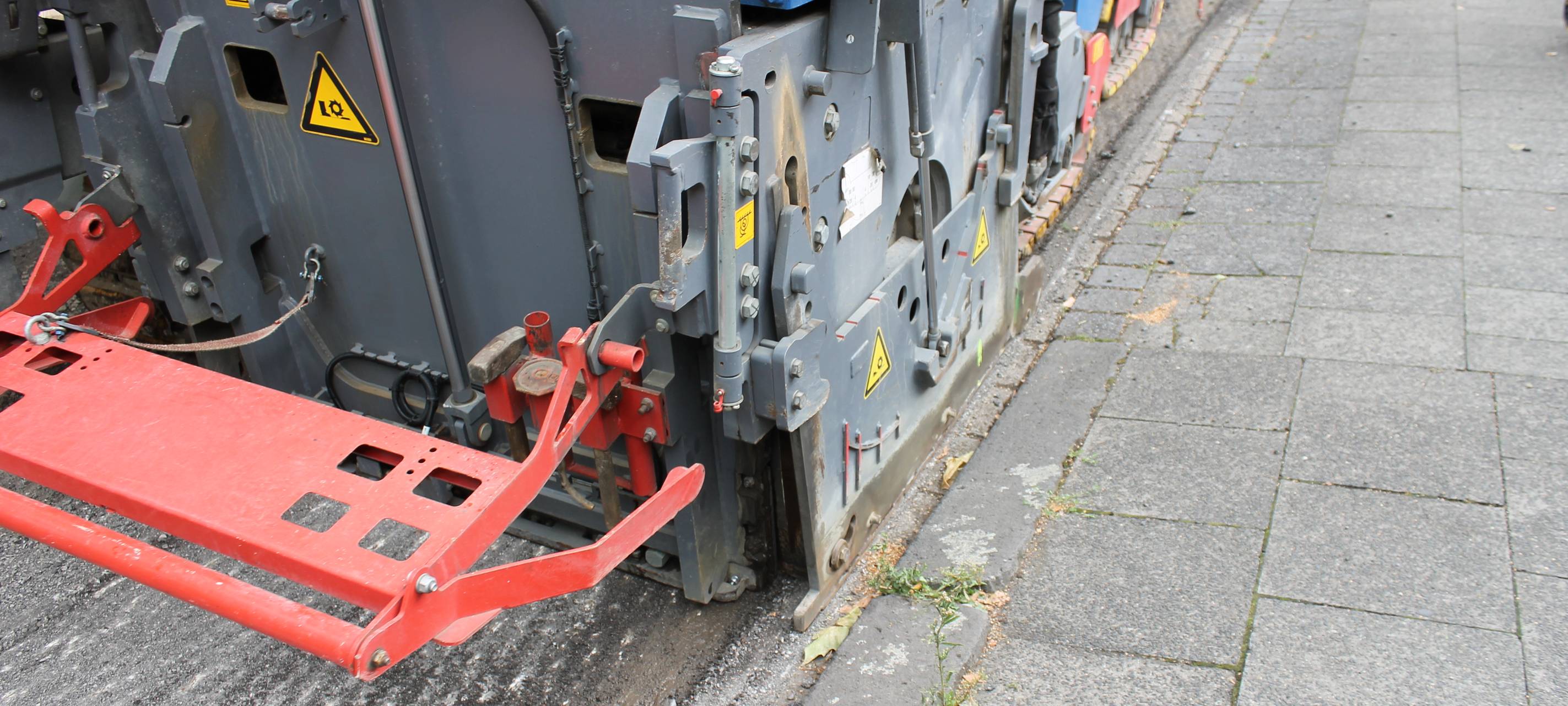 Stadt steckt mehr Geld in Straßensanierung