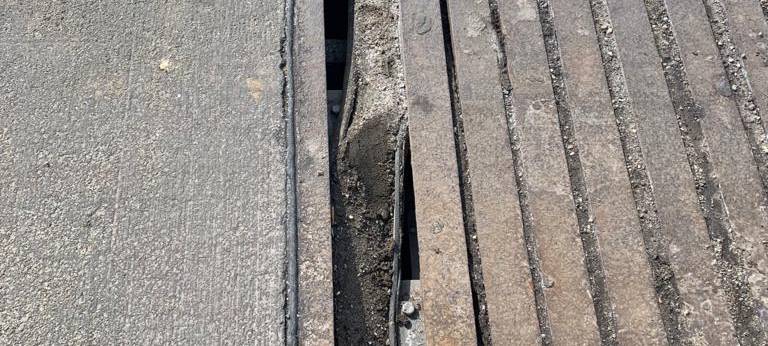 Riss an Grunewaldbrücke: A59 wieder frei