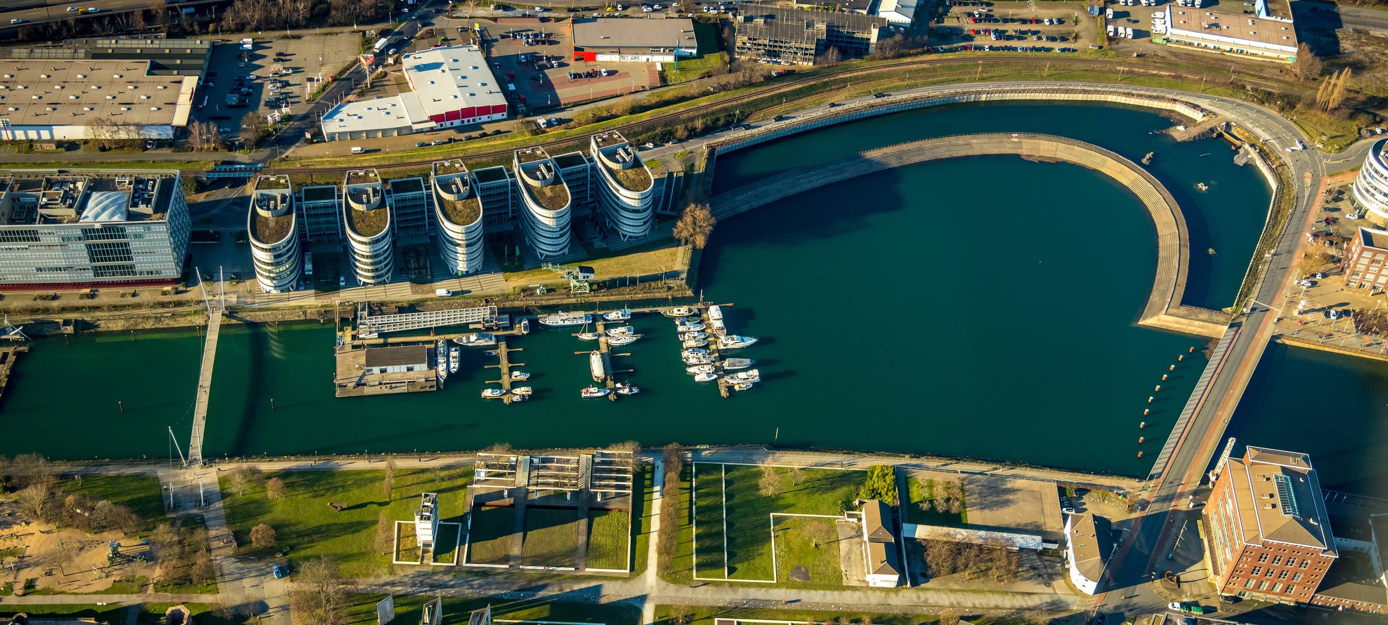Duisburger Innenhafen: Verunglückter Junge ist tot