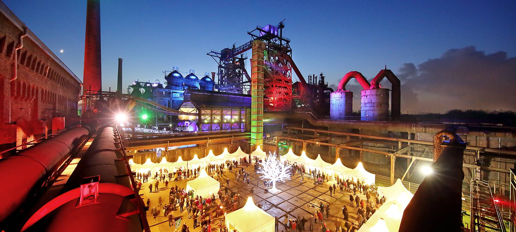 Neuer Weltrekordversuch beim Duisburger Lichtermarkt