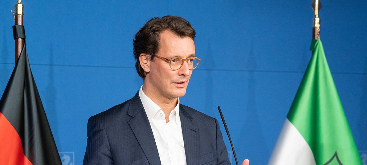 Ukraine-Hilfe: Wüst und Reul sprechen mit Hilfsorganisationen