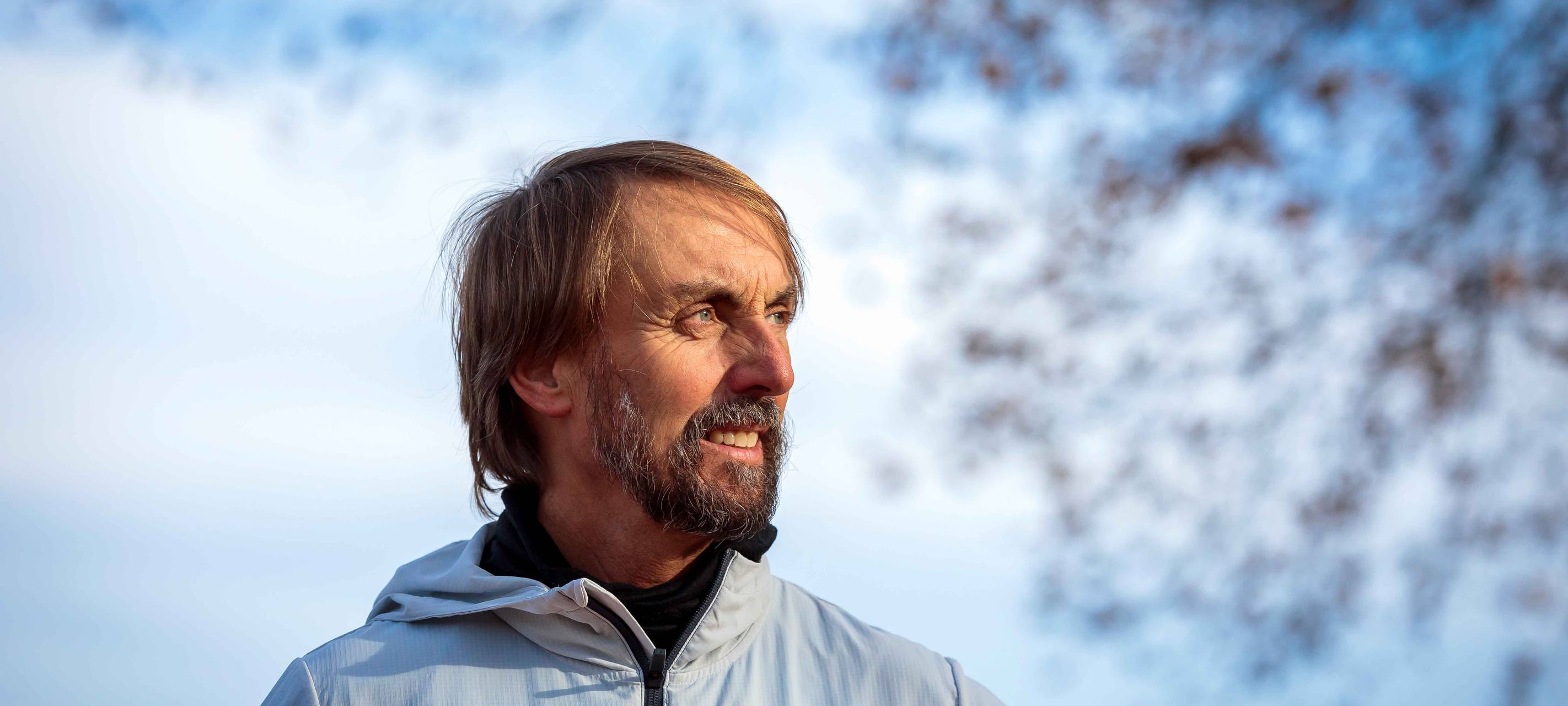 Pater Tobias: Spenden-Friedens-Marathon am Rosenmontag