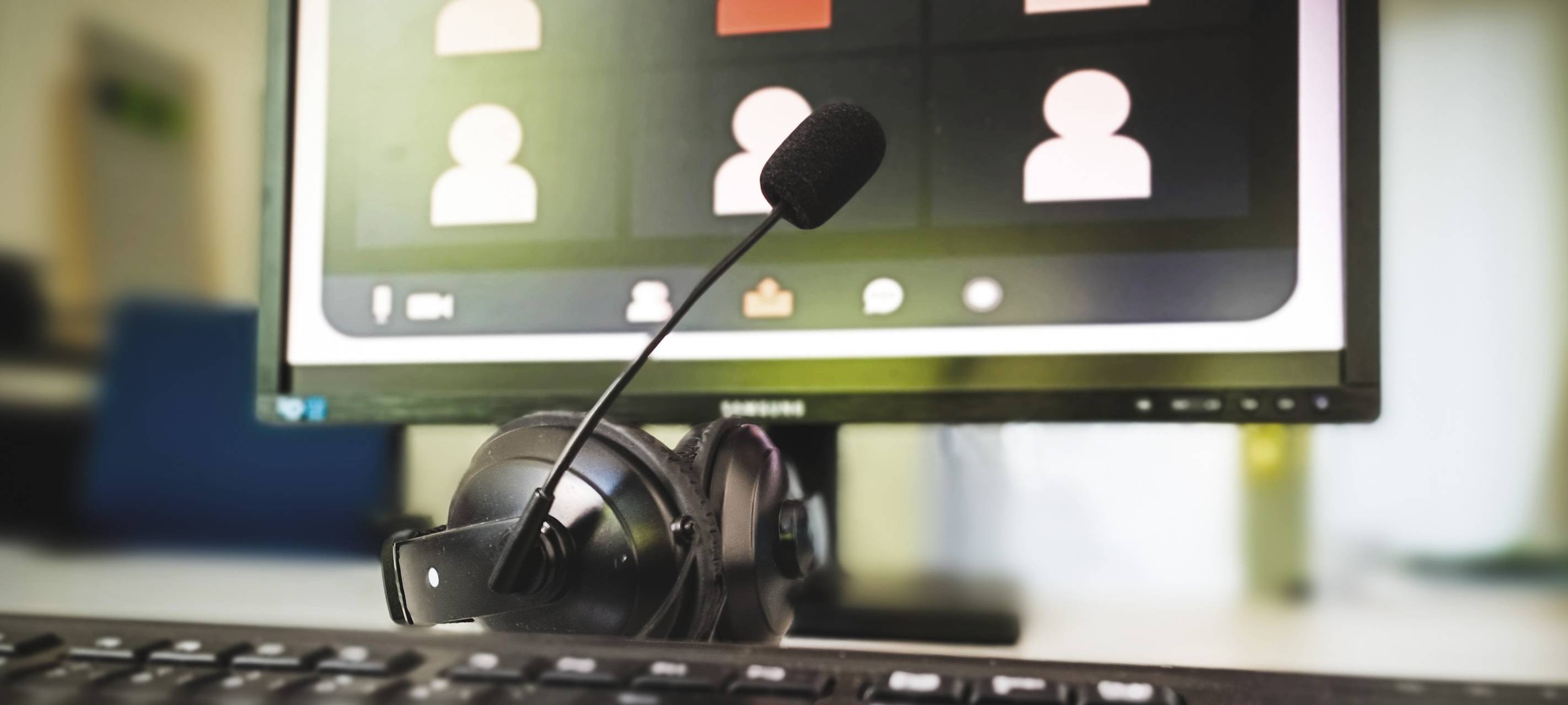 Kaum Arbeitszeit, viele Konferenzen: Die Meeting-Plage und was Unternehmen besser machen können