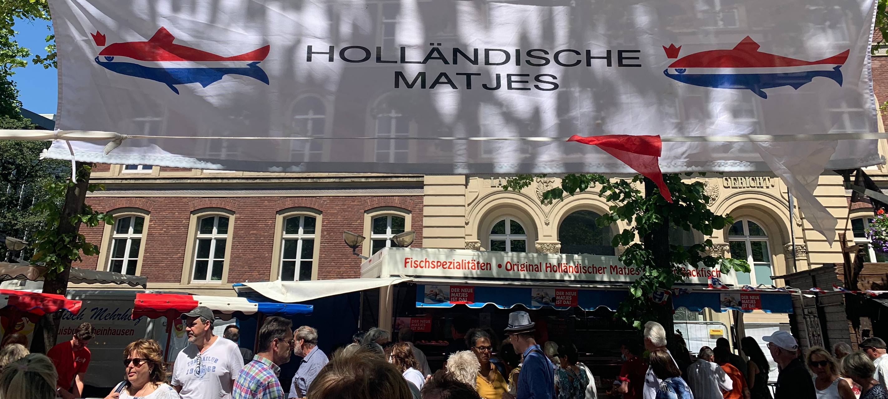Matjesfest in der Duisburger Innenstadt