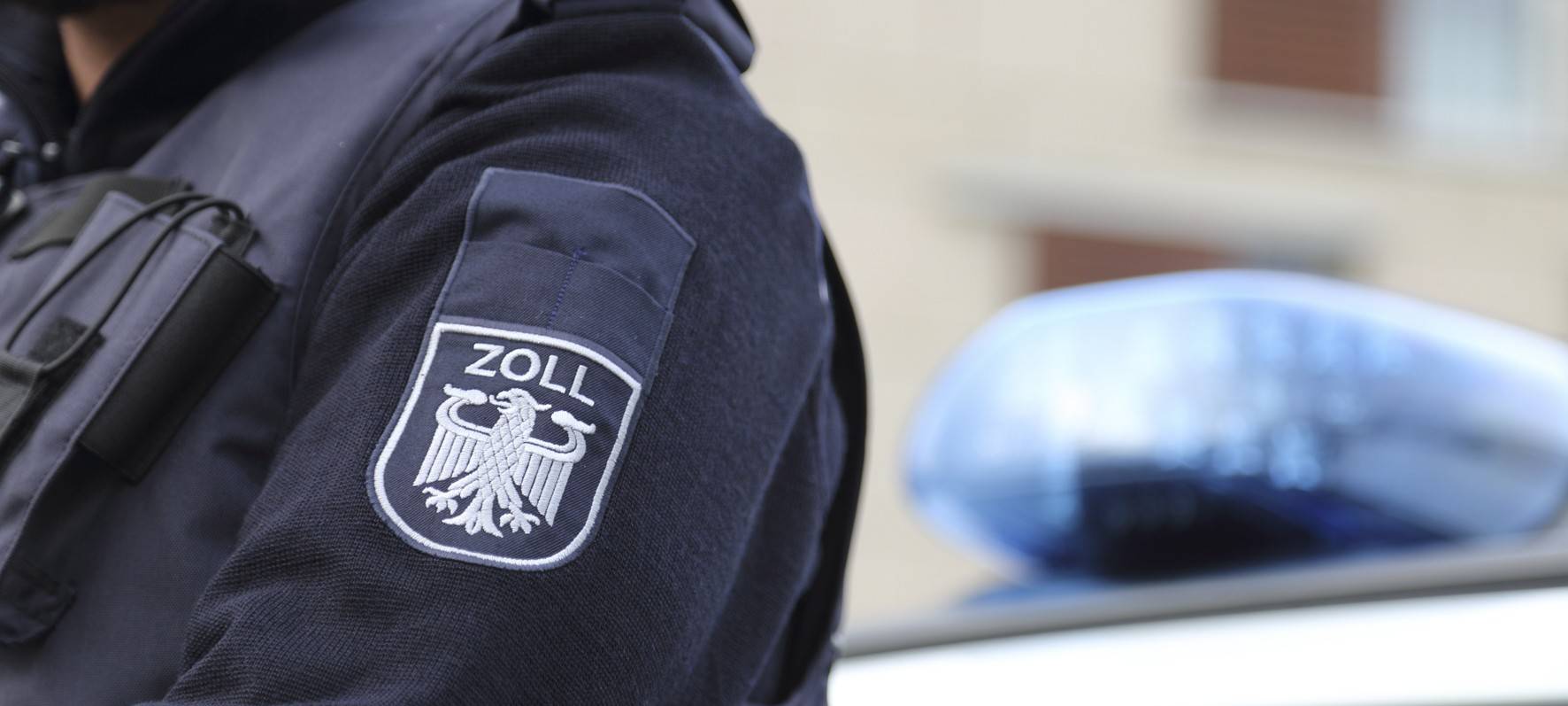 Schlag gegen Zigarettenhehler im Ruhrgebiet