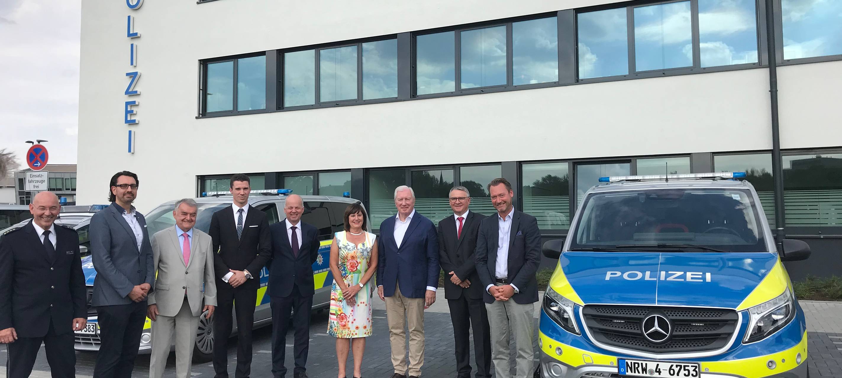 Duisburg: Neue Polizeiwache in Ruhrort feierlich eröffnet