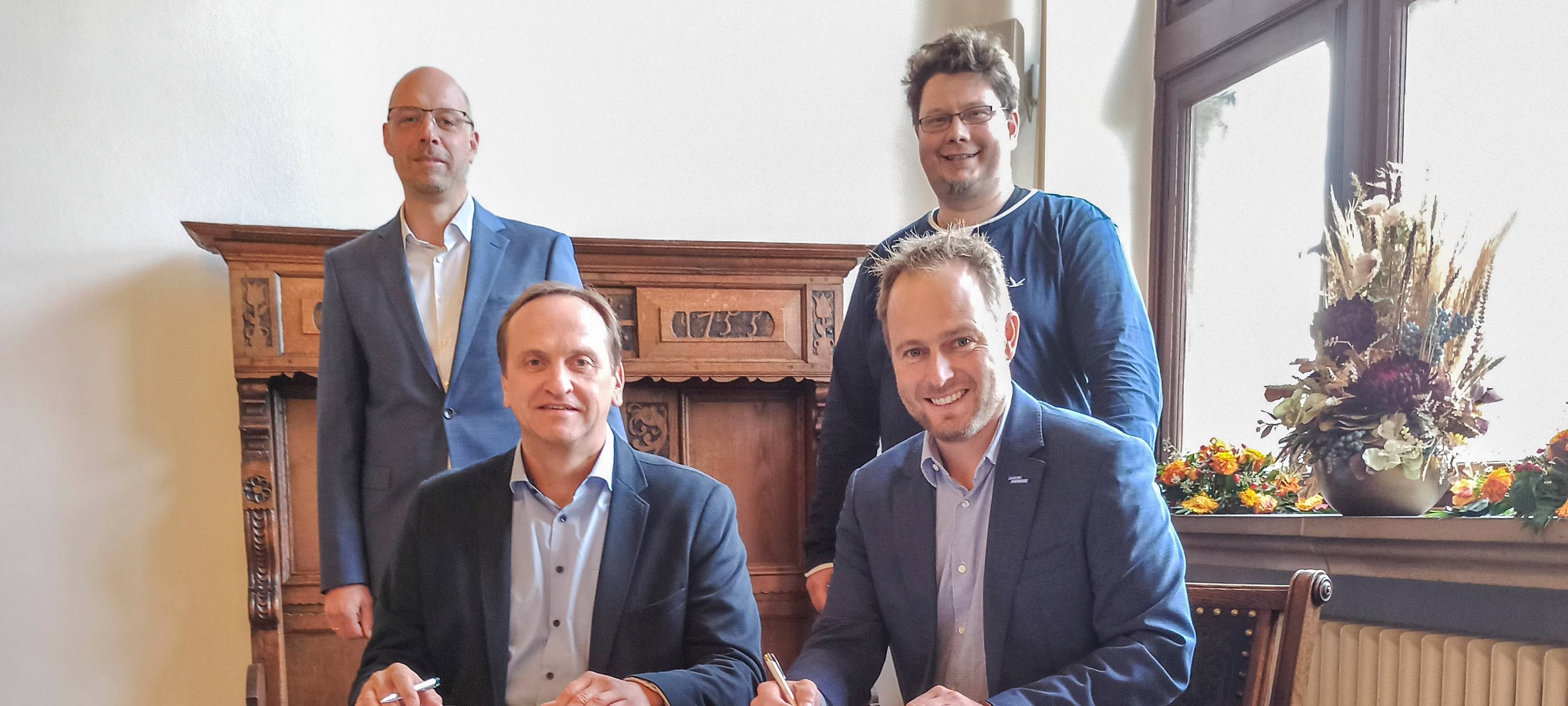 Schnelles Internet für Duisburg: Absichtserklärung unterzeichnet