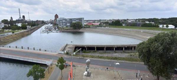 Aus "The Curve" wird "Am alten Holzhafen"