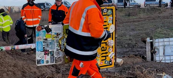 Liveticker zum Mittwoch: Polizei startet mit Räumung des Geländes in Lützerath