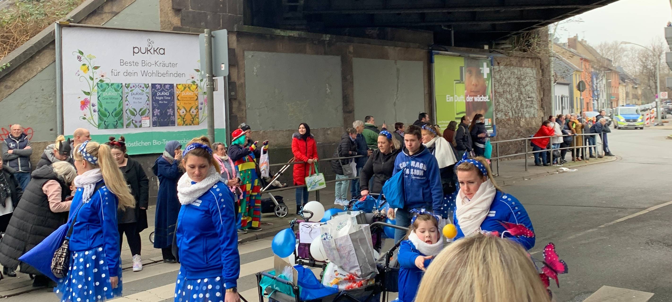 Blutwurstsonntagsumzug in Meiderich