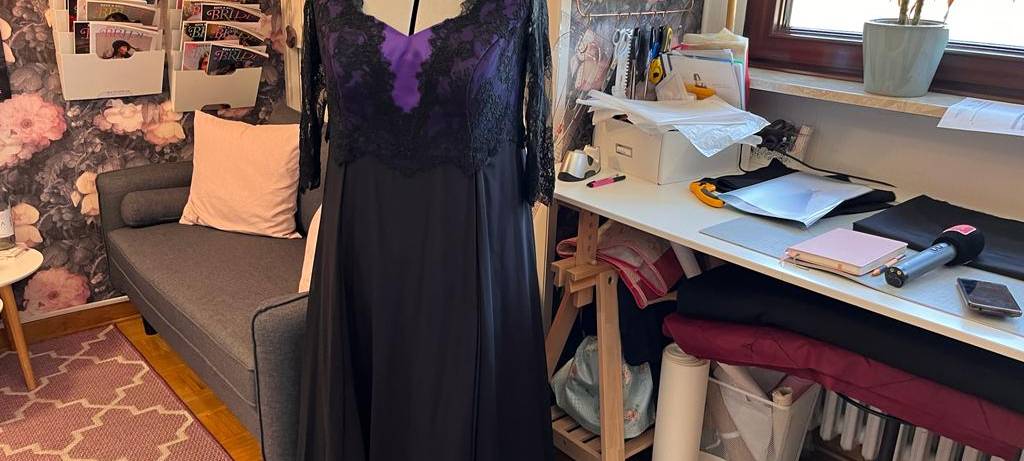 Selfmade-Elfenbrautkleider in Neudorf