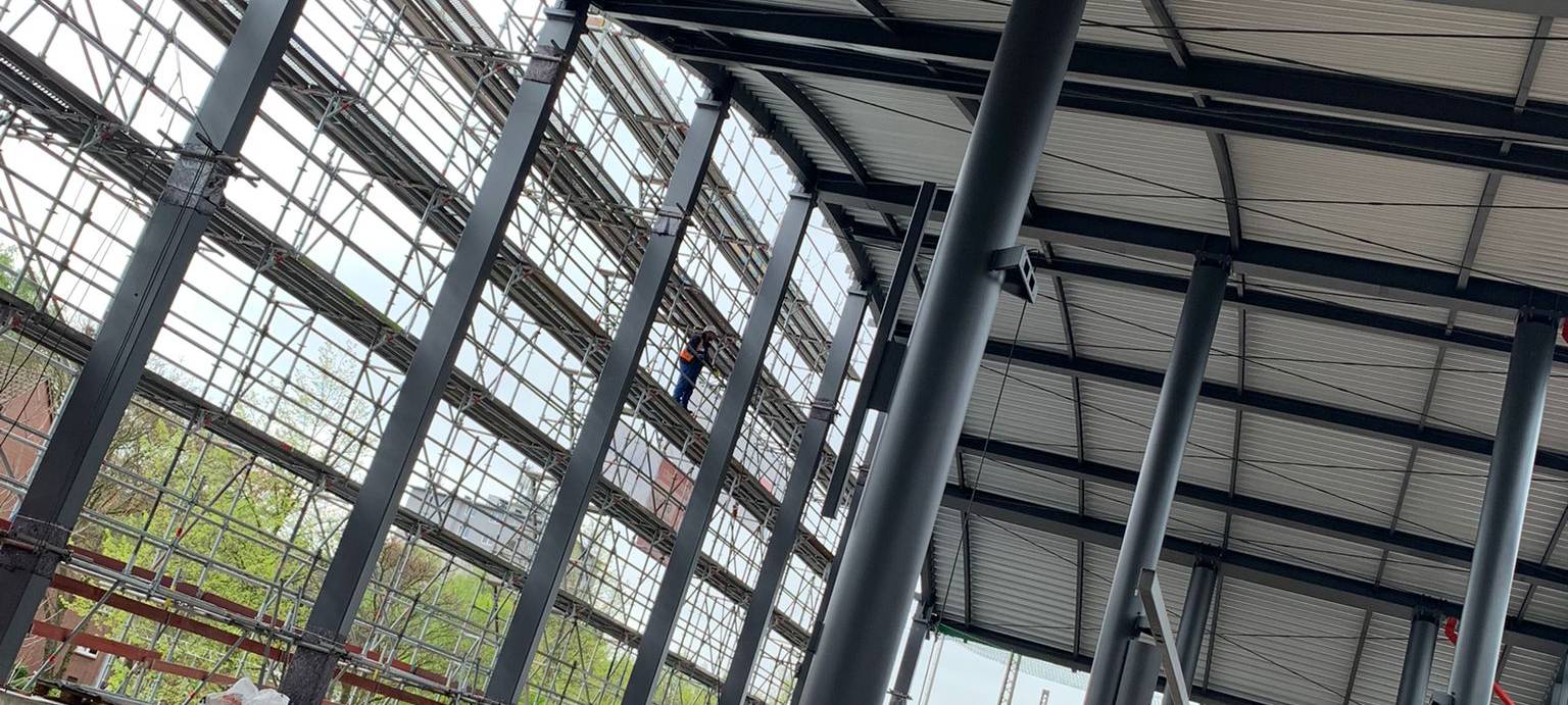 Neues Hauptbahnhofdach wächst