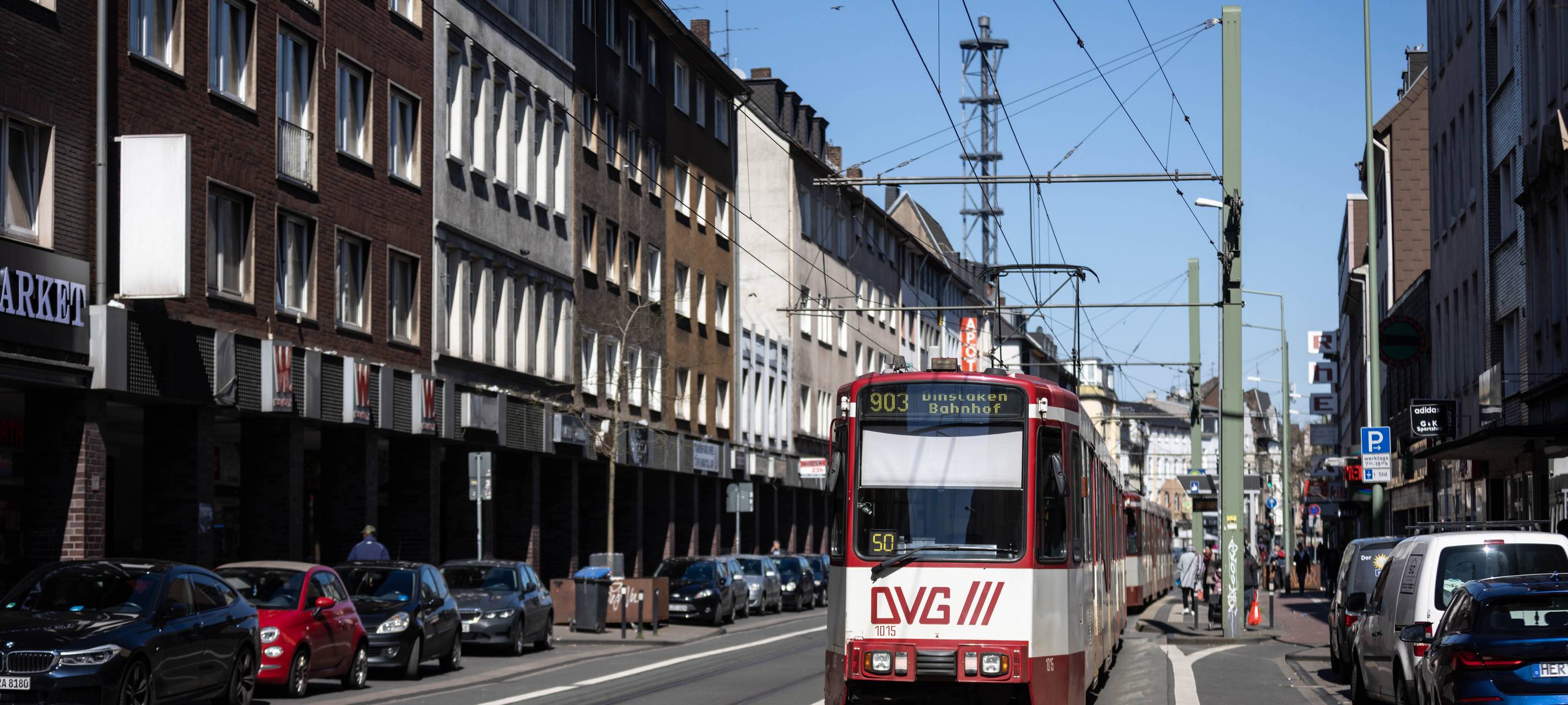 Rund 400 Freiwillige räumen heute in Hochfeld auf