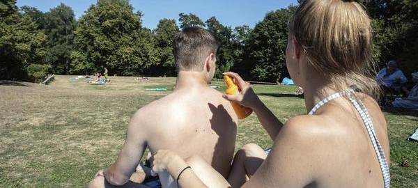 IG BAU fordert Sonnencreme-Flatrate