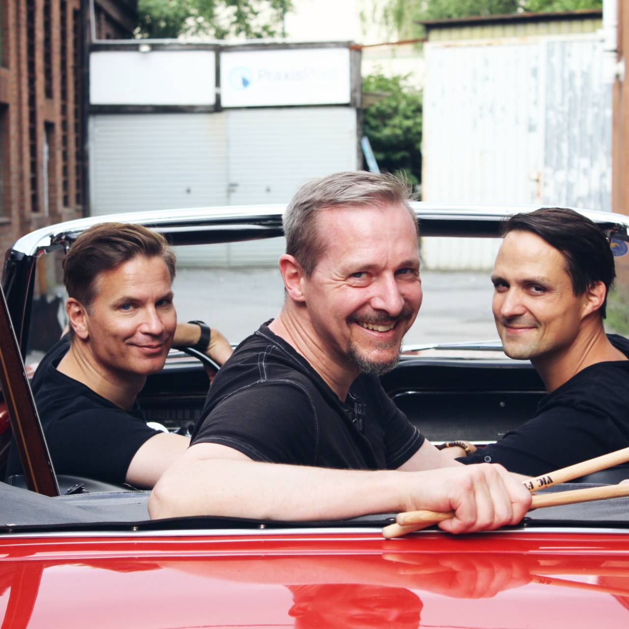 No Punk For Old Men in den Ruhrcharts