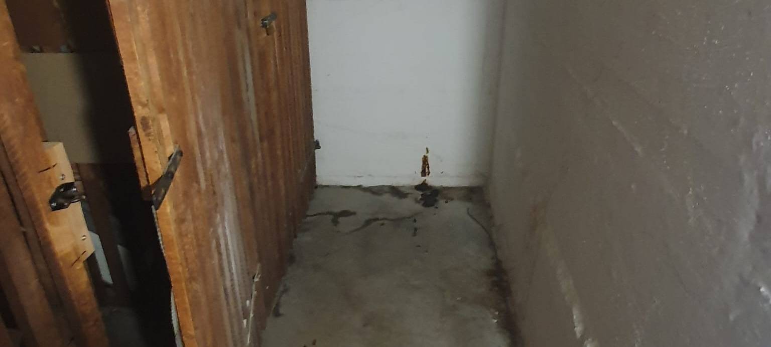 Drogen, Fäkalien, Gewalt - Kellerbesetzer in Rheinhausen