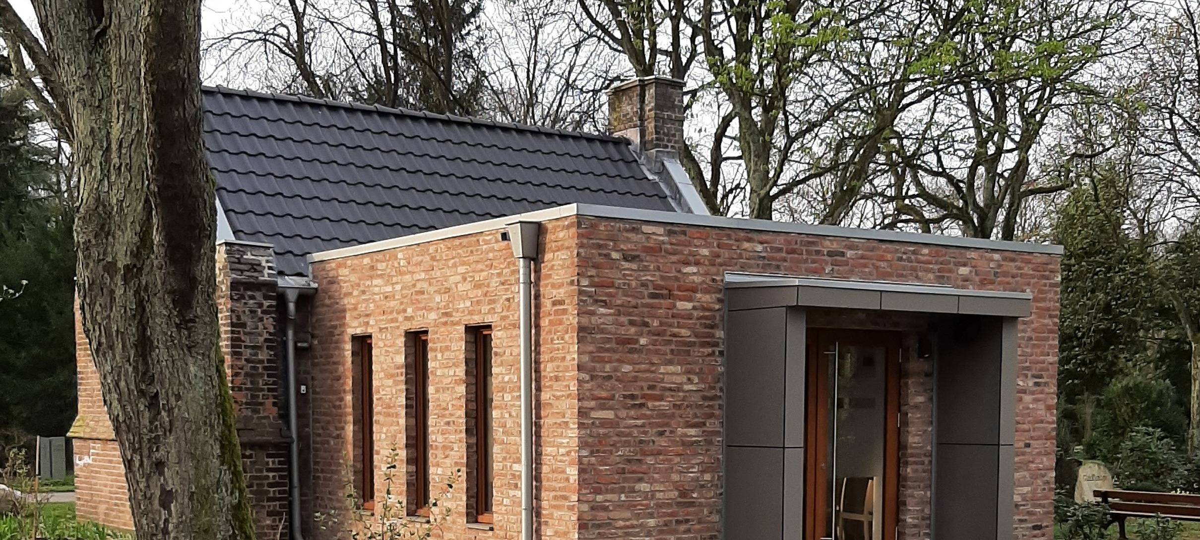 "Alter Friedhof" hat neue Trauerhalle