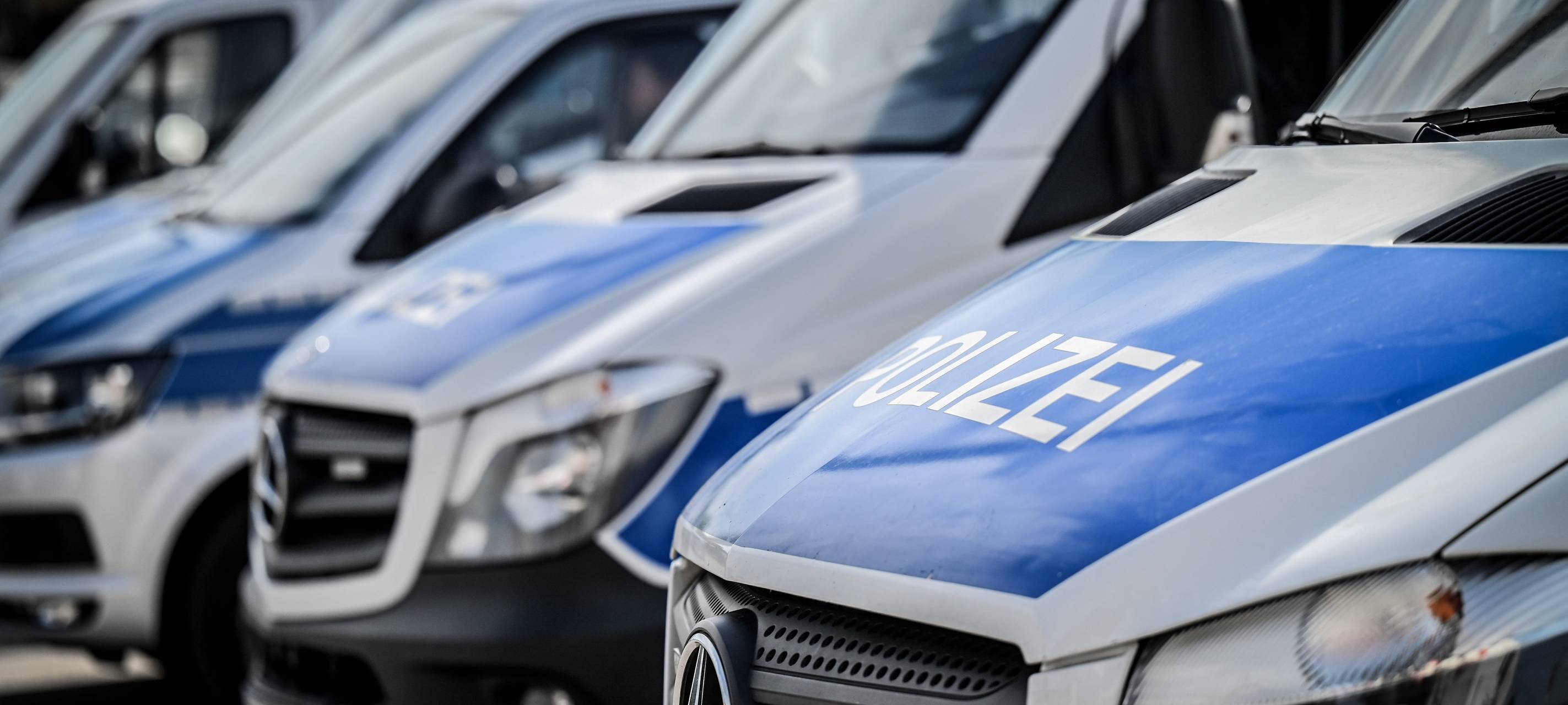 Tatverdächtiger Duisburger wegen Bedrohung mit Schusswaffe festgenommen