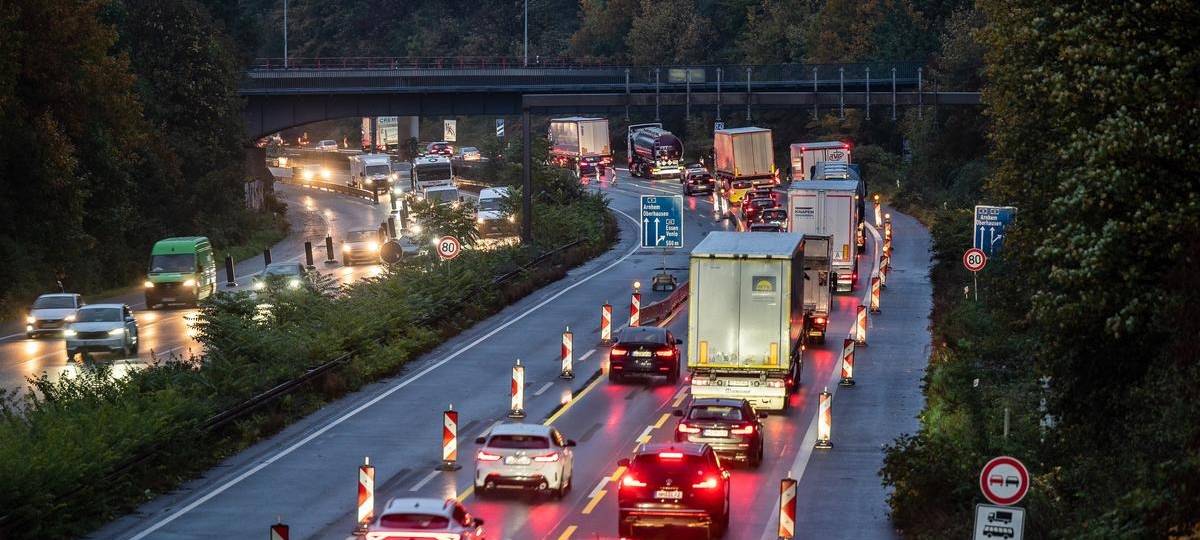 Sperrung im Kreuz Kaiserberg: A3 über das Wochenende teilweise dicht