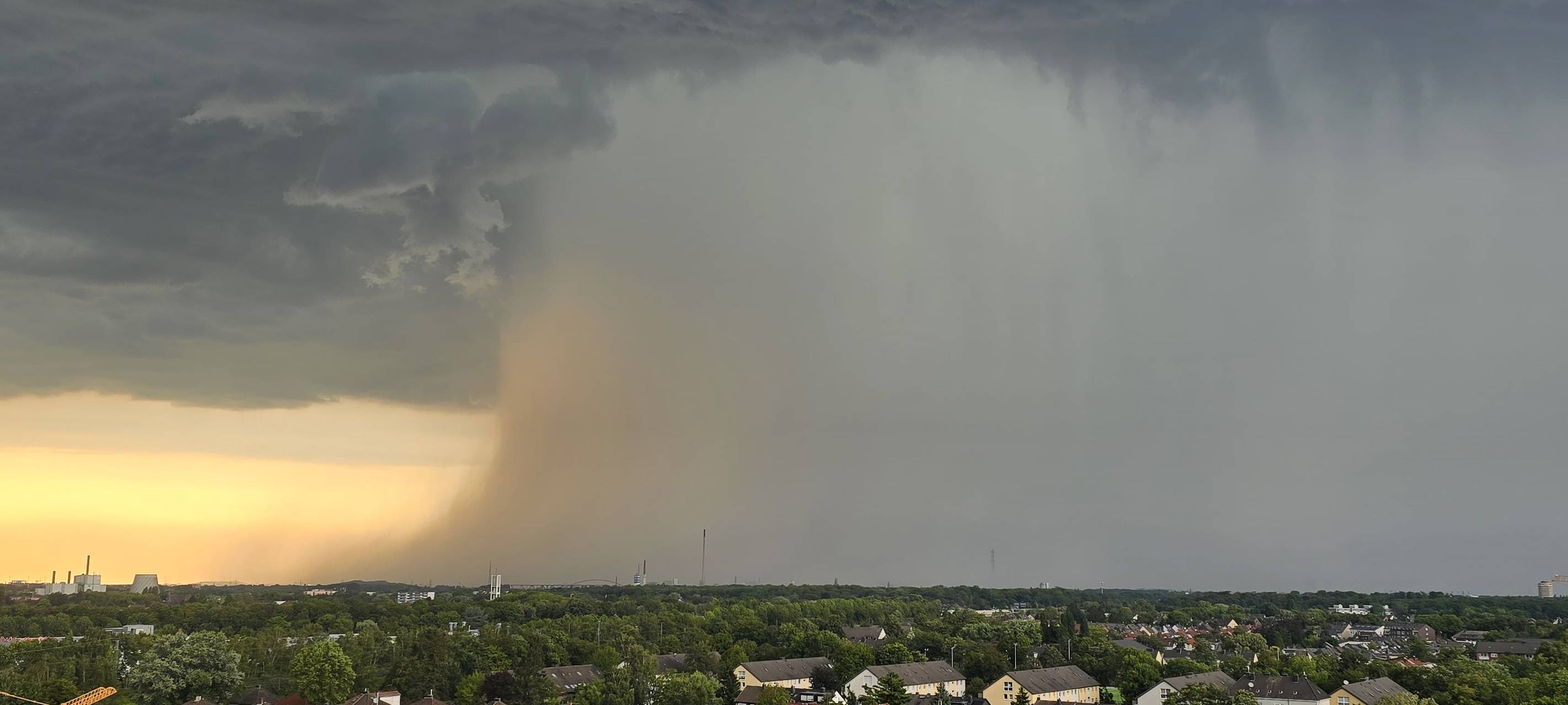 Schweres Unwetter in Duisburg