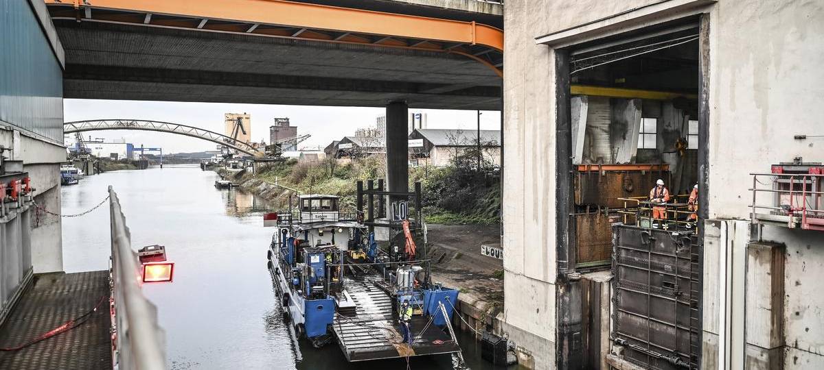 Hochwasser-Sperrtor in Duisburg muss erneuert werden