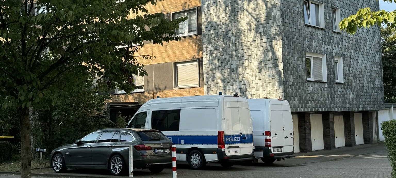 Frau in Beeck nach Angriff schwer verletzt