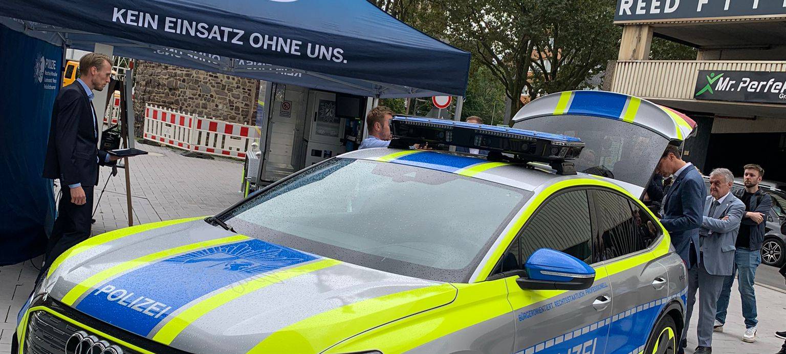 NRW-Spitzenpolitiker besuchen Innovation Lab