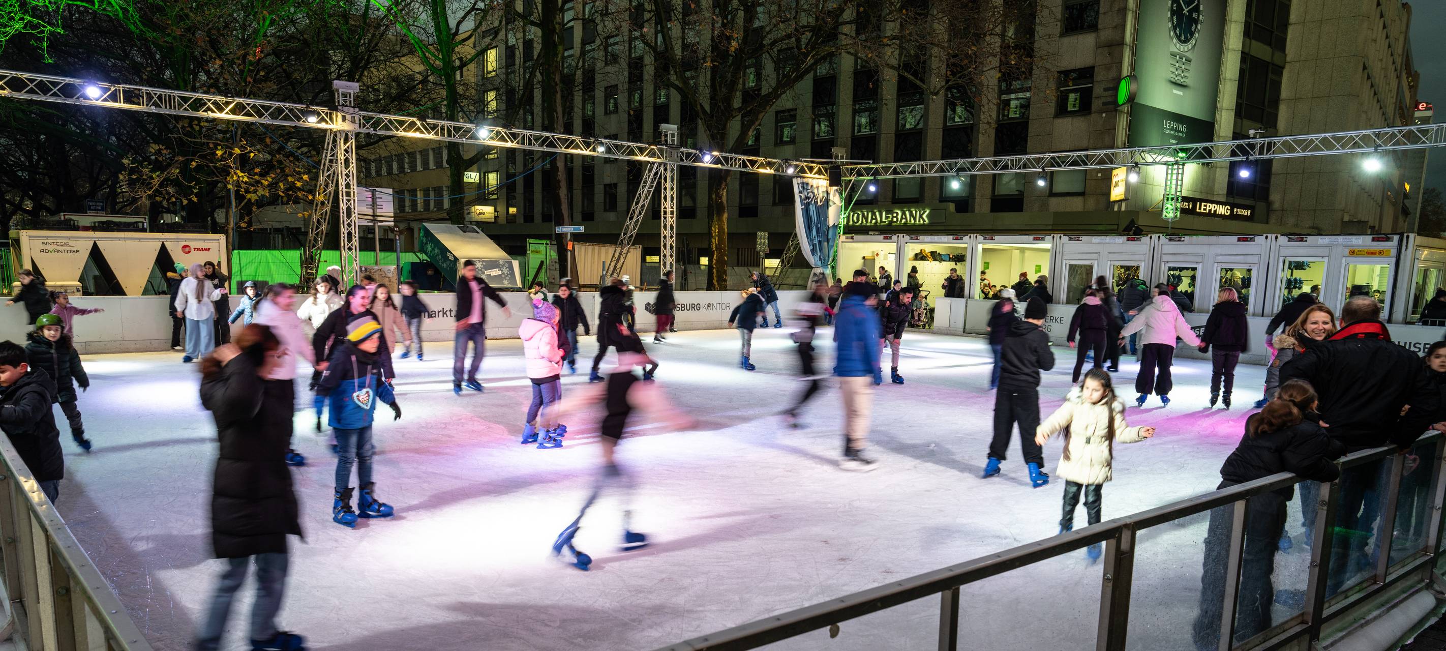 Kühlmaschine an der Eisbahn defekt
