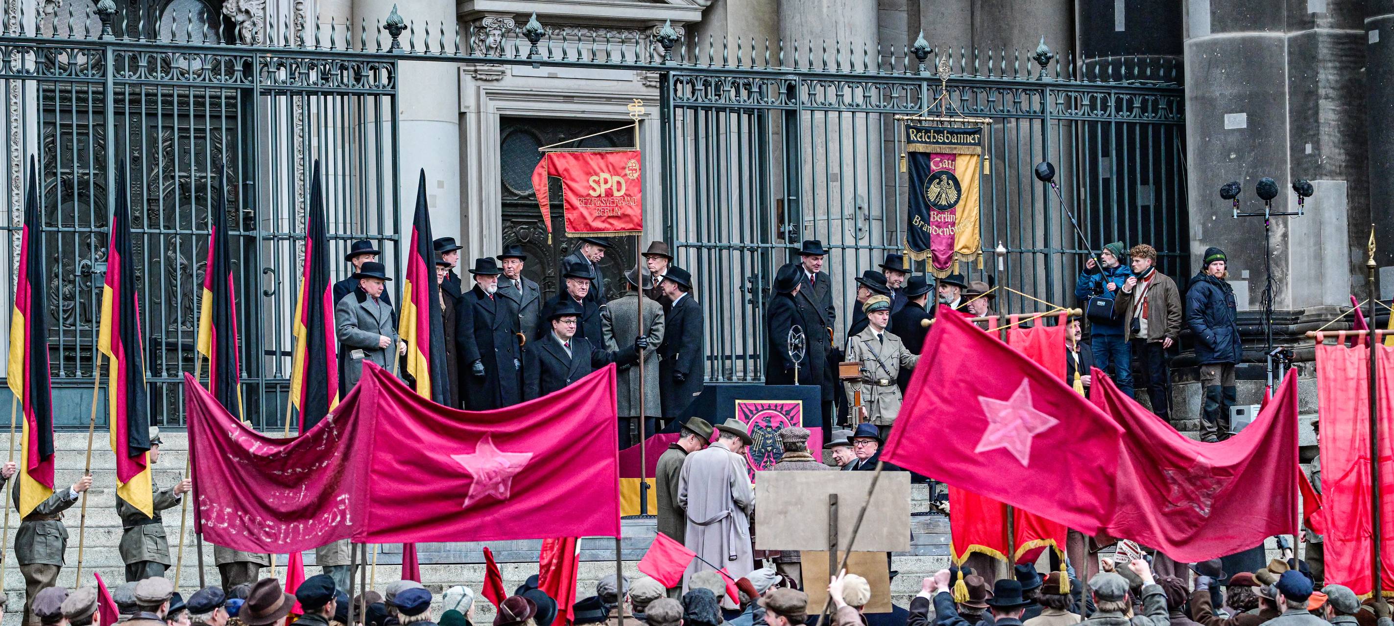 "Babylon Berlin" sucht Komparsen