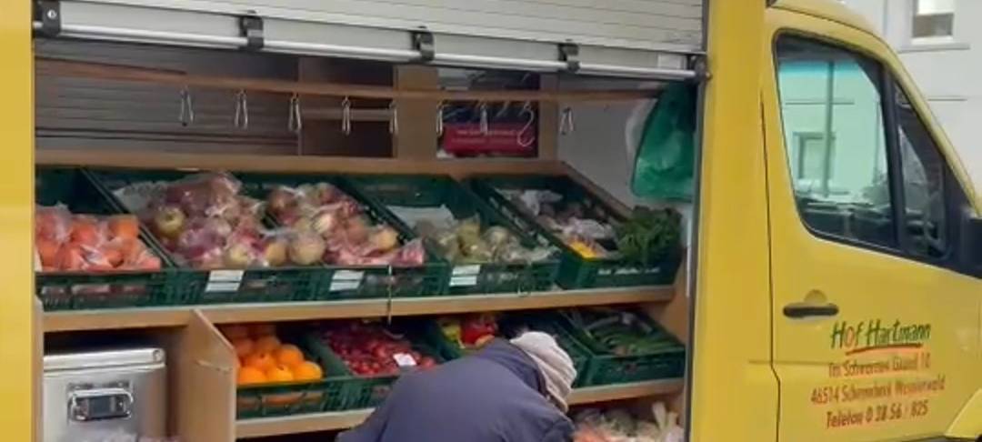 Abschied vom Duisburger "Eiermann"