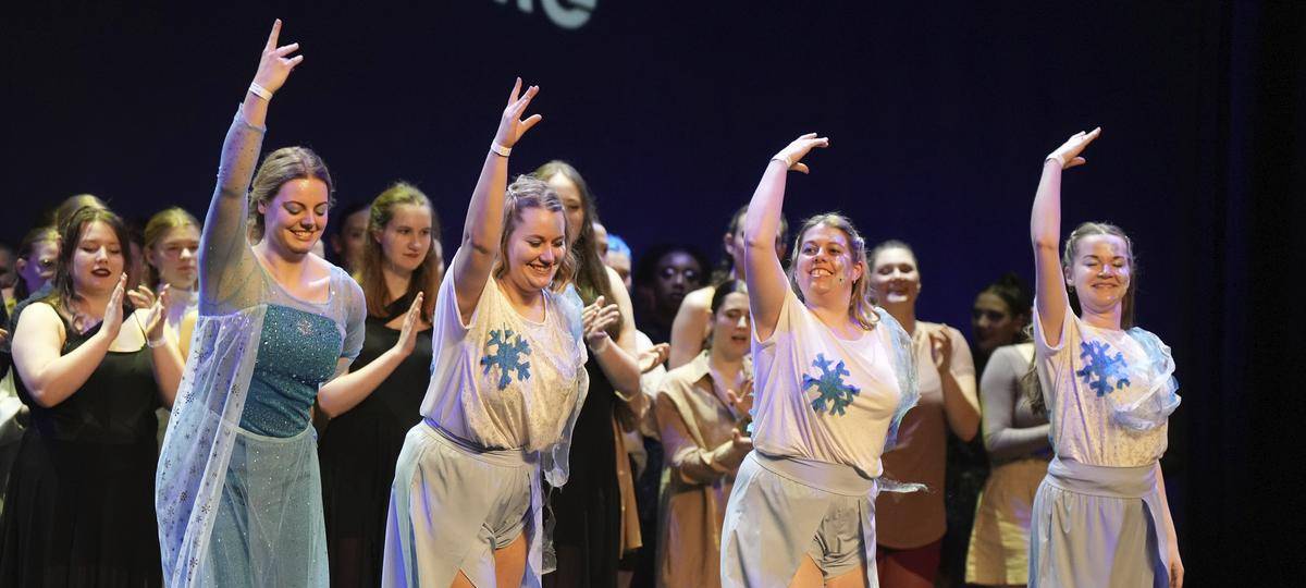 Über 5000 Teilnehmer nehmen dieses Jahr an den Duisburger Tanztagen teil, die ab Freitag (14.03.) los gehen.