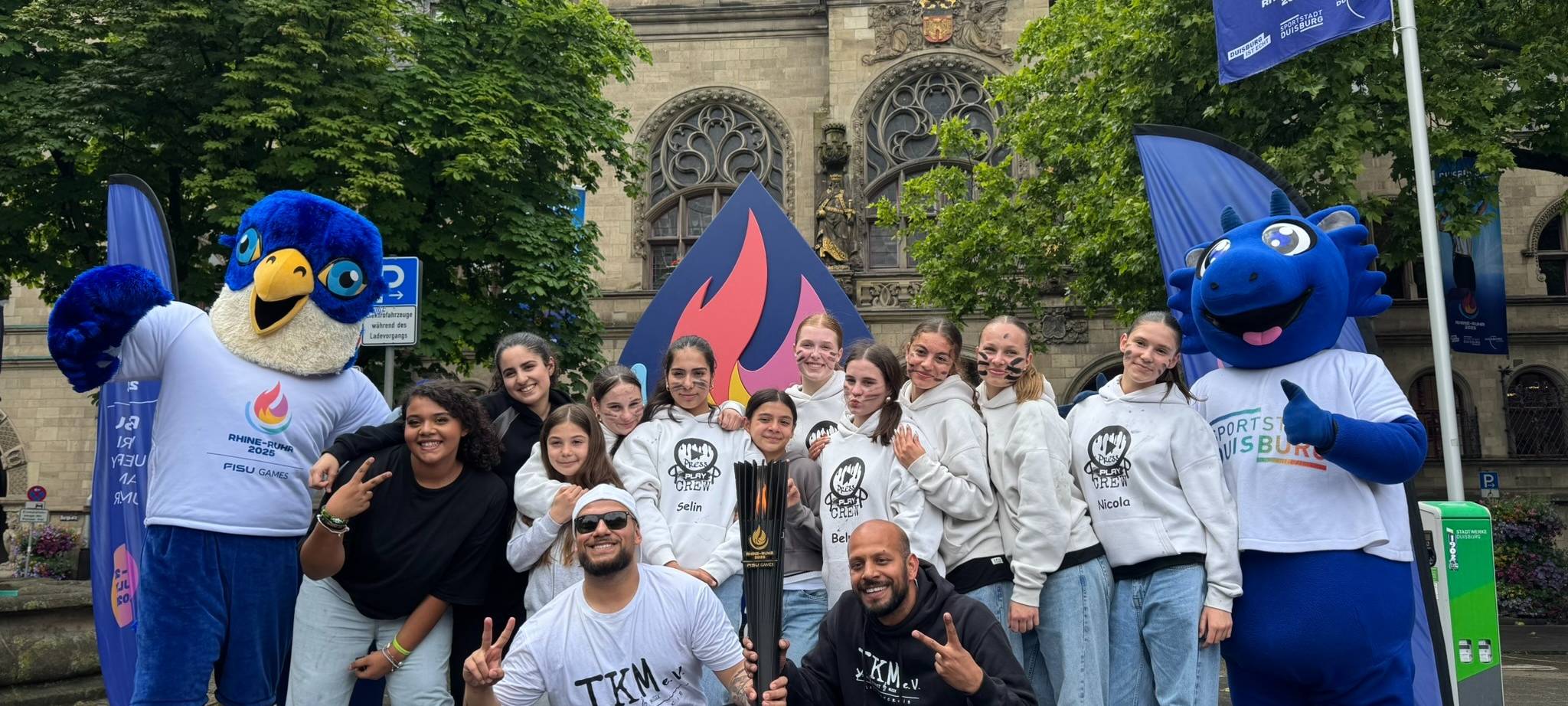 FISU-Fackel in Duisburg angekommen