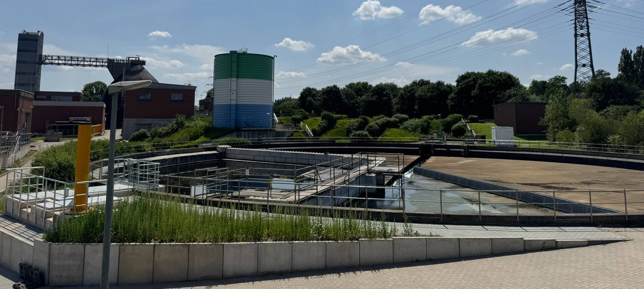 Wärme aus Abwasser: Neue Technik an der Kläranlage Huckingen