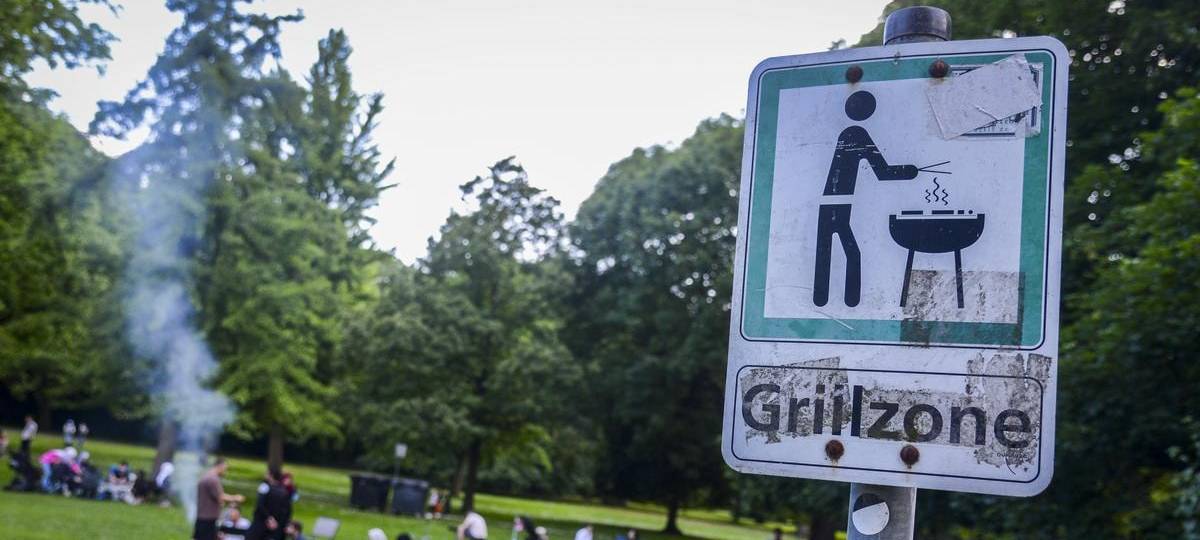 Duisburg kontrolliert an Masurenallee und Kalkweg