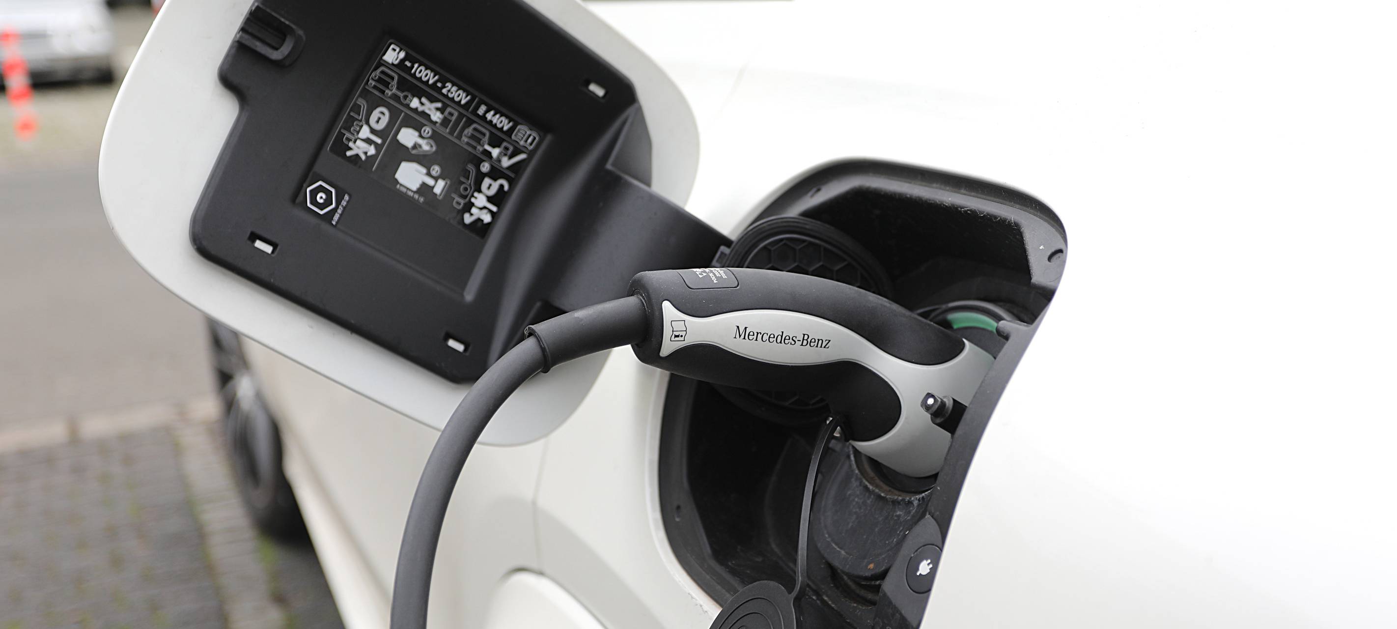 Stadtwerke Duisburg unterstützen Elektromobilität