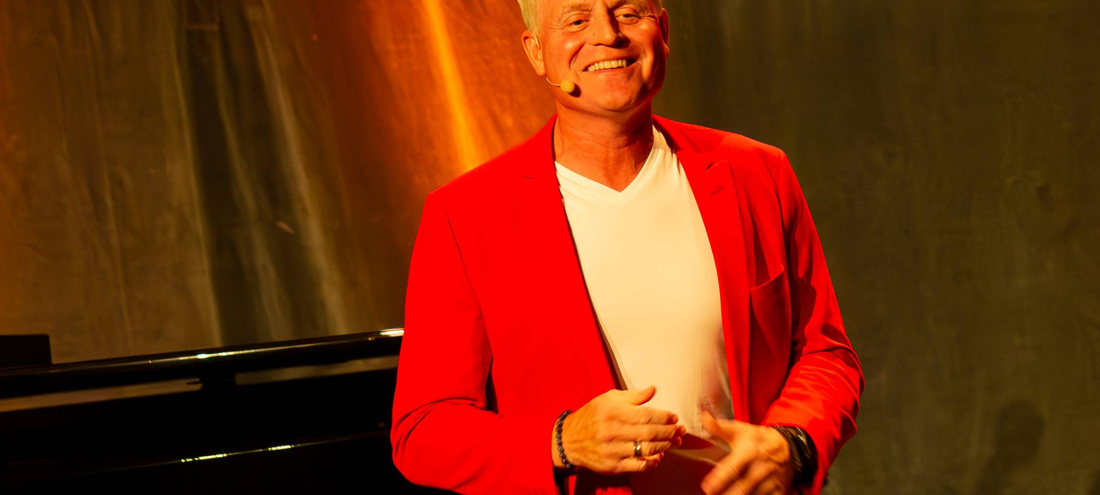 Das Savoy in Düsseldorf - Guido Cantz trat hier mit seinem neuen Tourprogramm "Komische Zeiten" auf