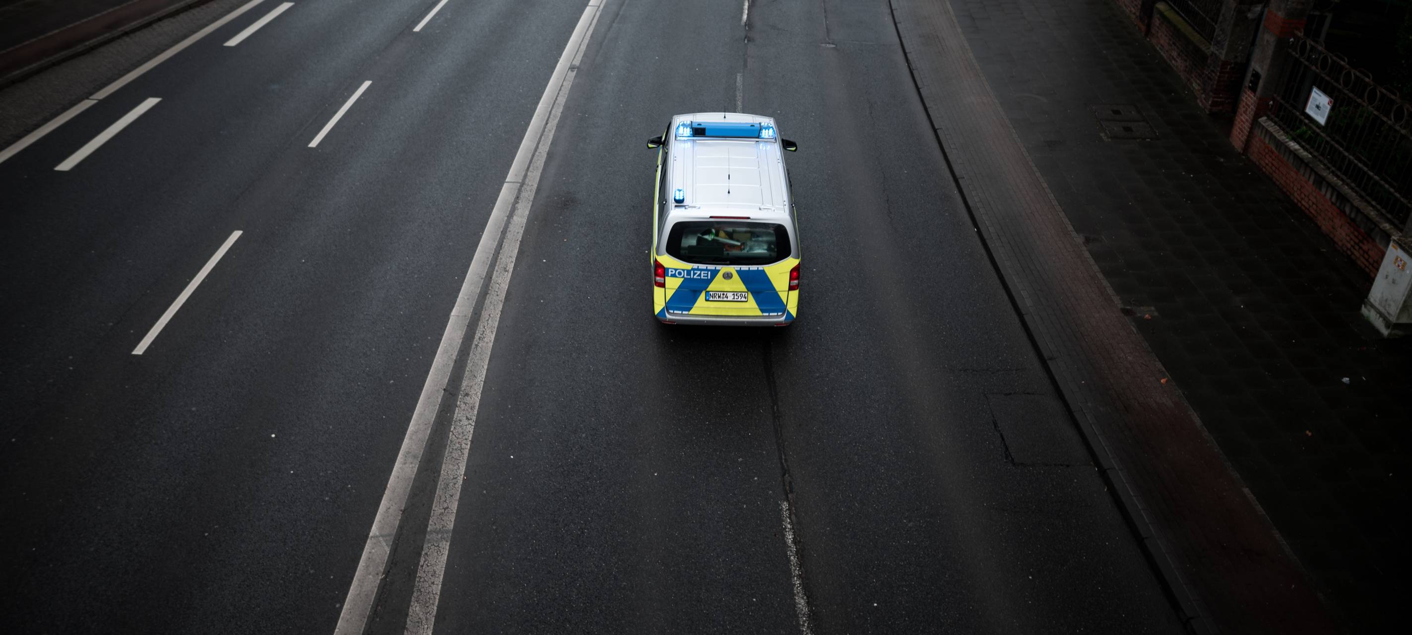 Verdacht auf illegales Straßenrennen