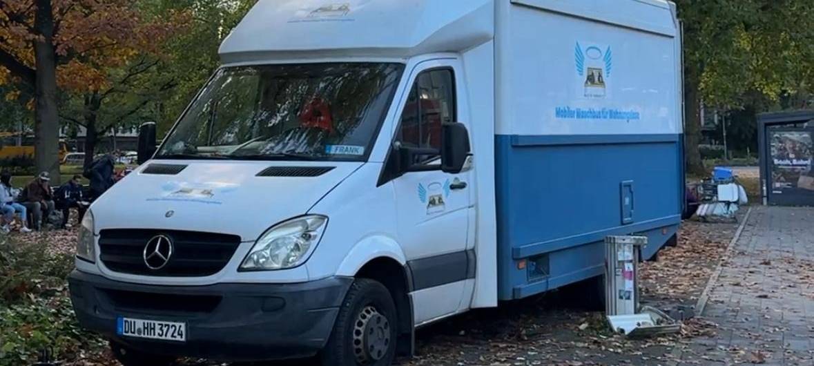 Waschbus am Kant-Park: 'Help for Homeless' versorgt Bedürftige